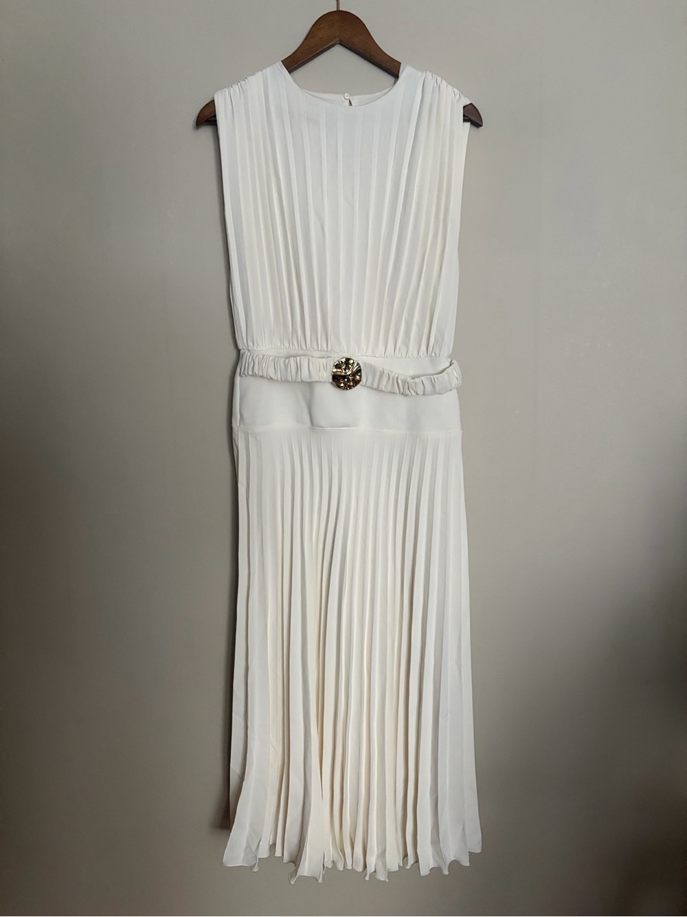 Zara White Pleated Midi Dress - Picture 2 of 5